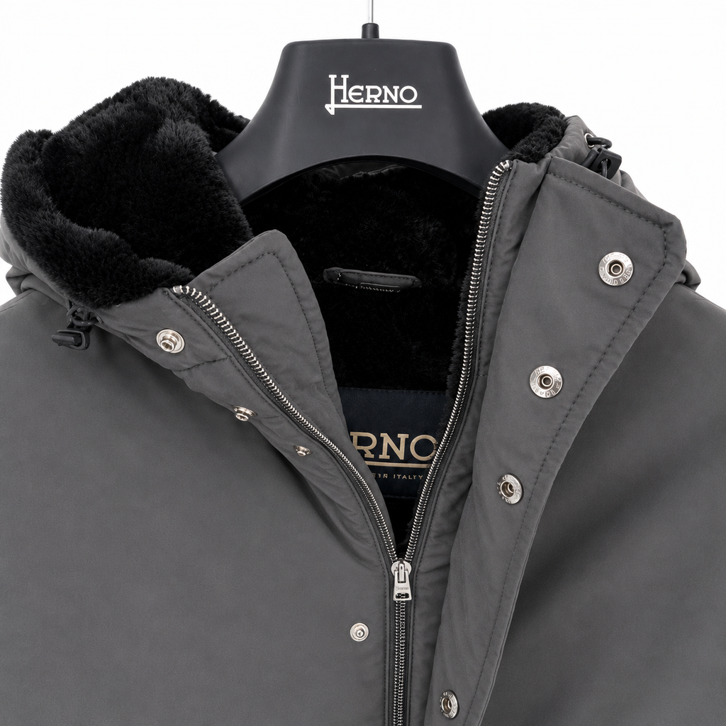 Herno Parka con Cappuccio e Interno Effetto Pelliccia Grigio – PA000170U – Taglia 50