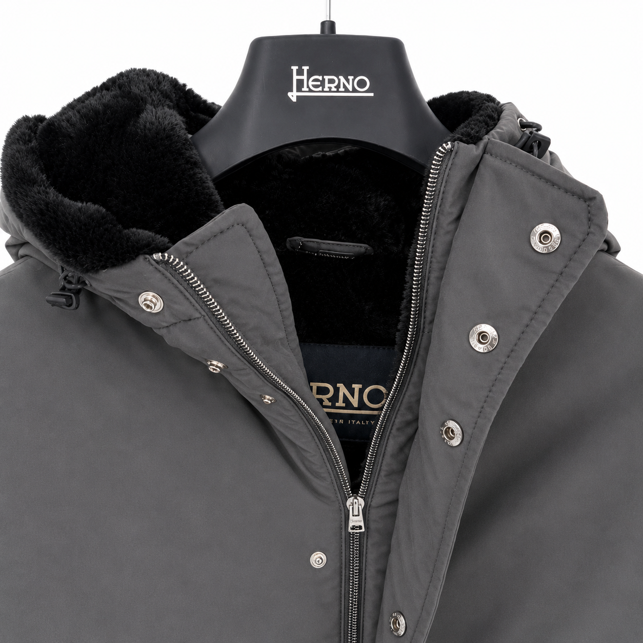 Herno Parka con Cappuccio e Interno Effetto Pelliccia Grigio – PA000170U – Taglia 50